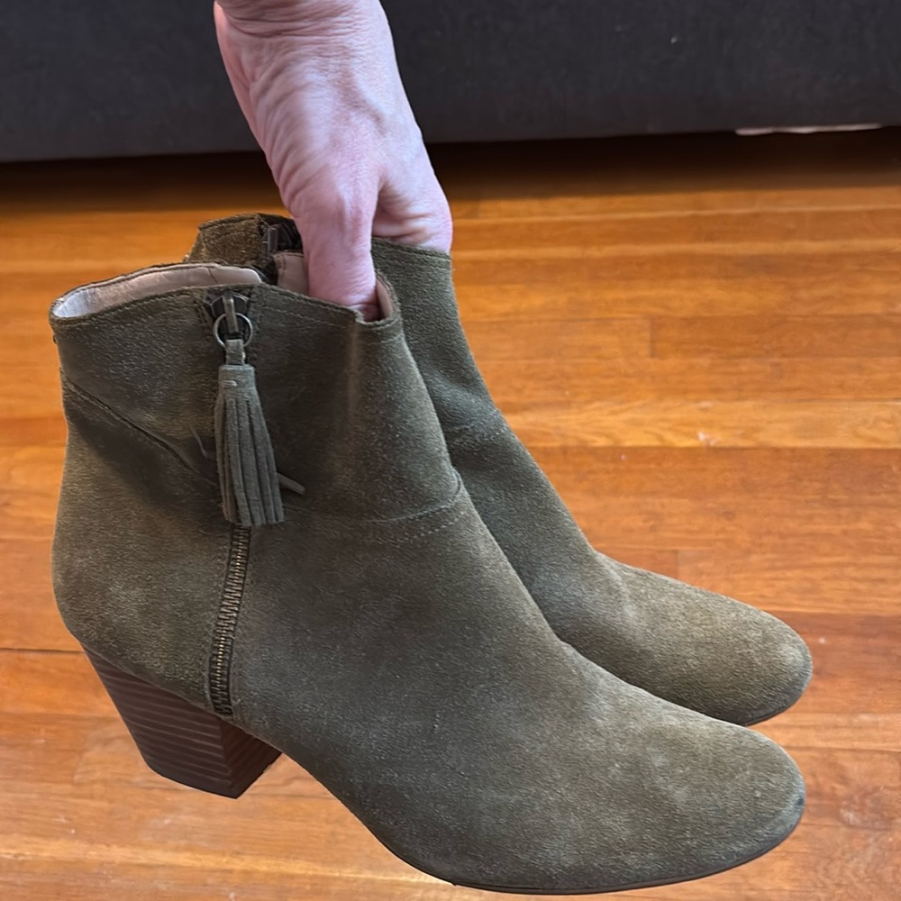 Green Nine West booties